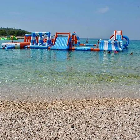 Rogoznica/sibenik Riviera 40369 * רוגוזניצה